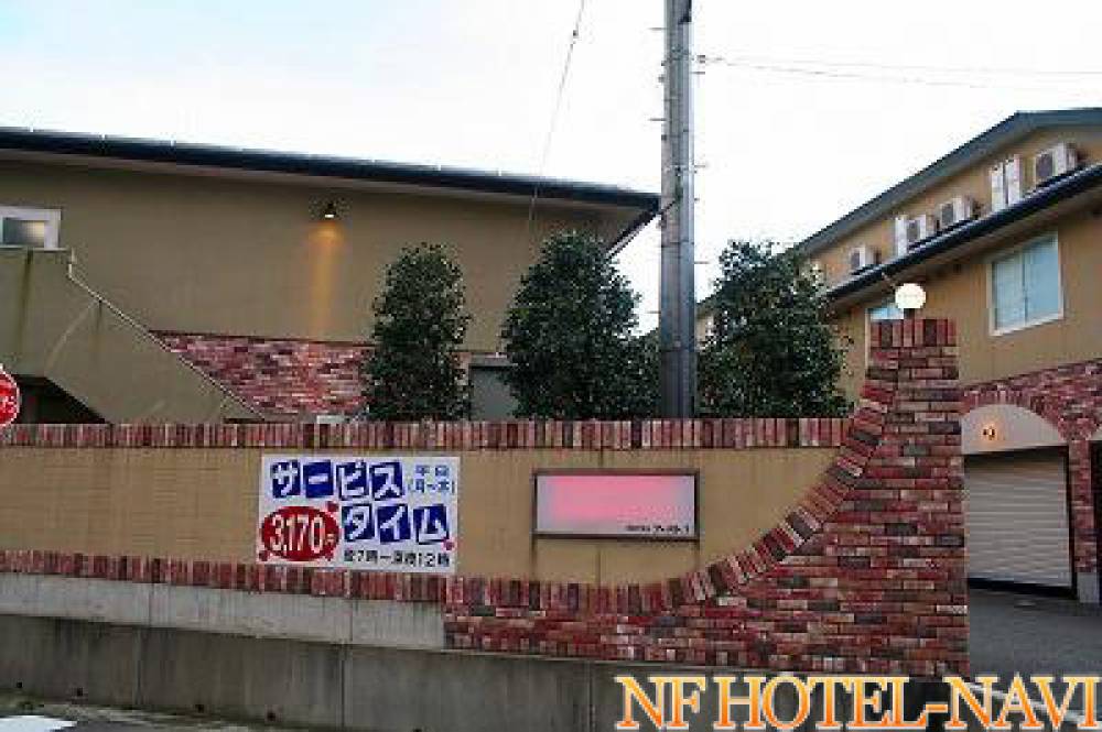 ファースト 巻店(ファースト マキテン)の画像1枚目