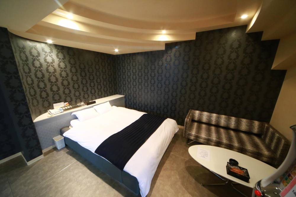 ルナの画像1枚目