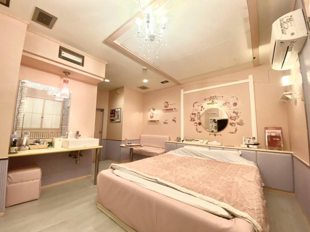 フローレスの画像2枚目