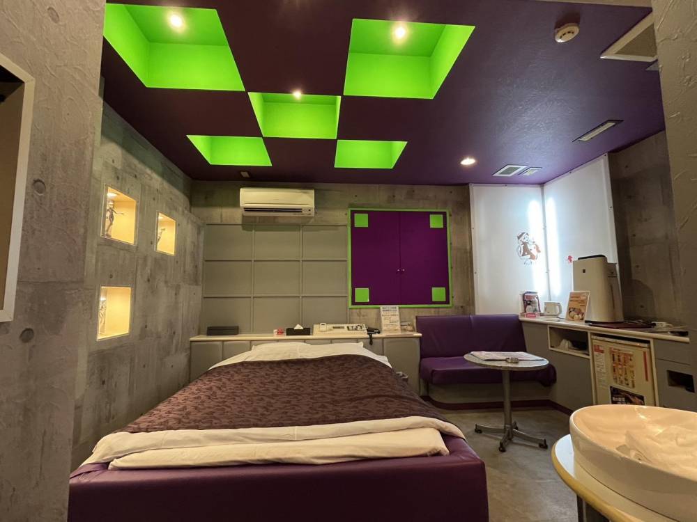 フローレスの画像3枚目