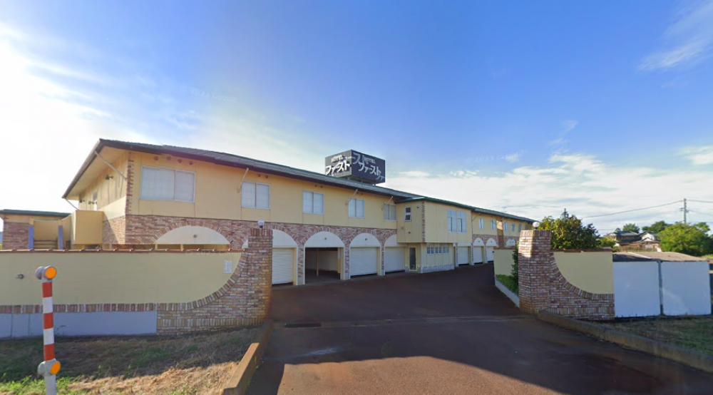 ホテル ファースト 三条店(ホテルファーストサンジョウテン)の画像1枚目